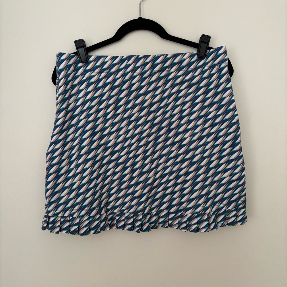 Blue Patterned Women's Skort with Subtle Ruffle Hem - Picture 4 of 4
